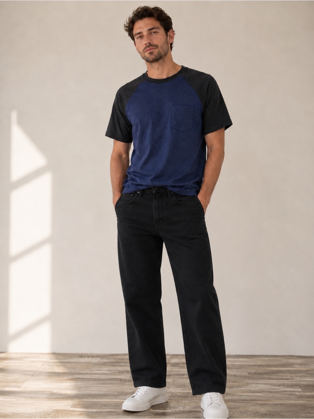 🩷. 943. Men’s Navy Blue and Charcoal Raglan Pocket T-Shirt